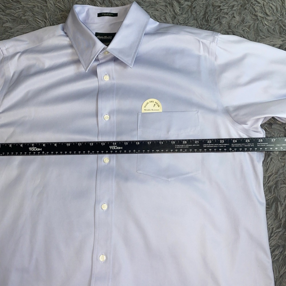 Eddie Bauer Men's Sz XL Light Blue  Wrinkle-Resistant Dress Shirt classic Fit - Picture 3 of 8